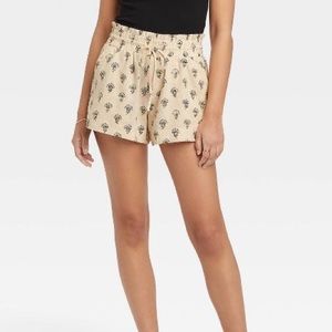 Medium - Womens A New Day Damask Shorts Worn once